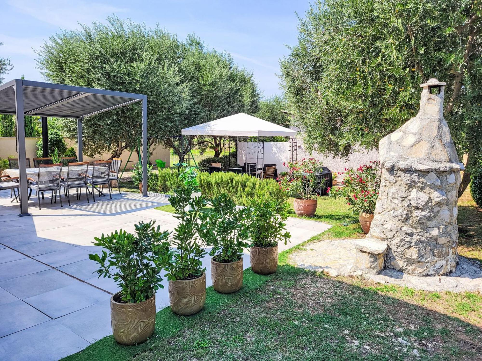 Holiday Home Ive By Interhome Petrcane Exterior photo