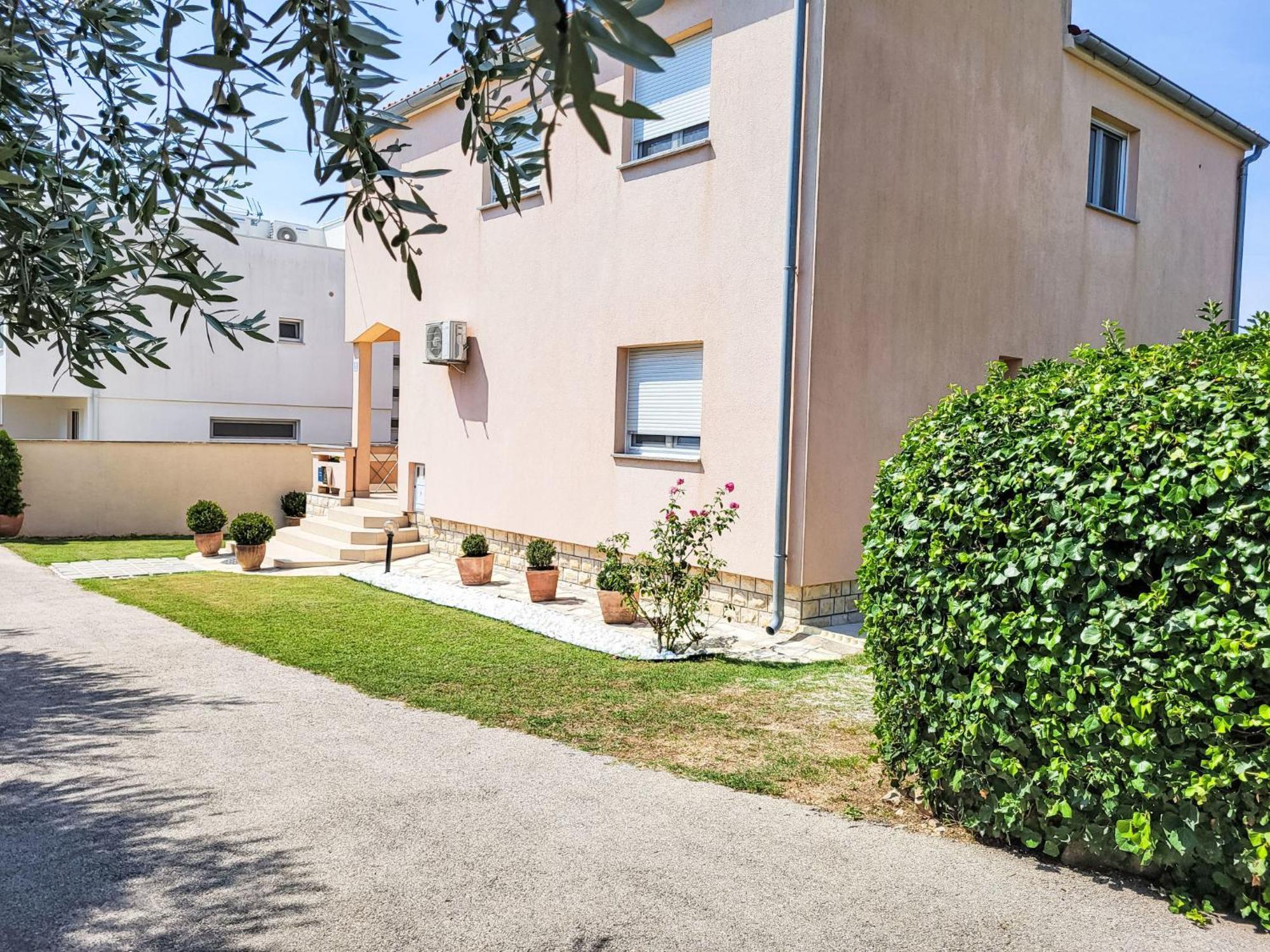 Holiday Home Ive By Interhome Petrcane Exterior photo